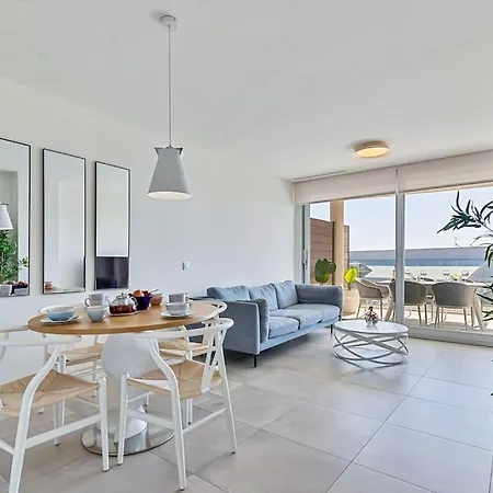 Amazing Ocean View - Higueron Apartment *